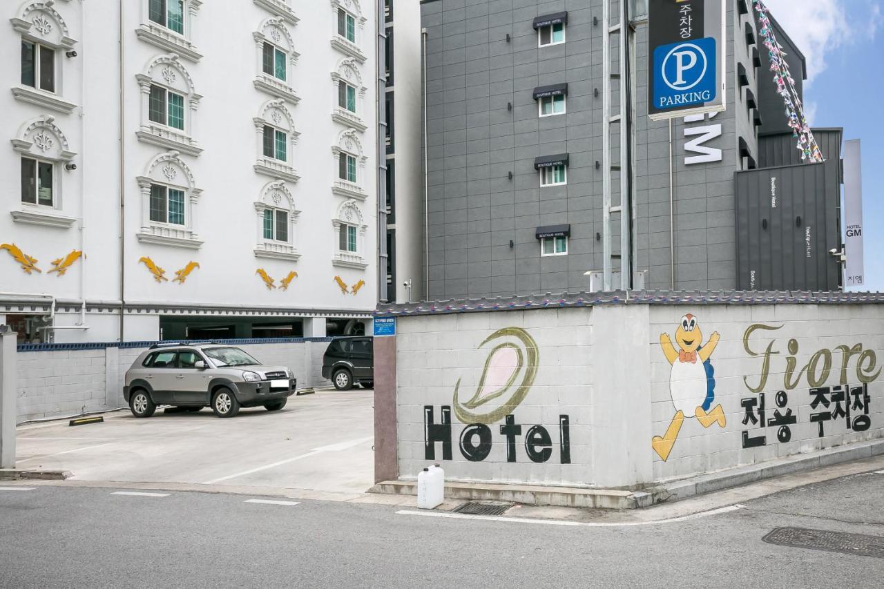 Fiore Hotel Gumi Екстер'єр фото