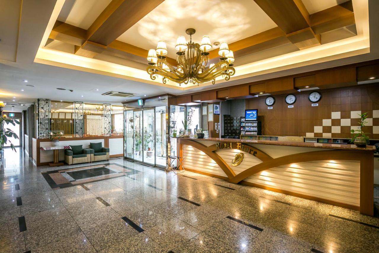 Fiore Hotel Gumi Екстер'єр фото